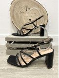 Sandalias Tacón BASIC Negras