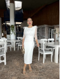 Vestido de fiesta midi con detalle de pluma en los hombros blanco Vestido de fiesta midi con detalle de pluma en los hombros blanco