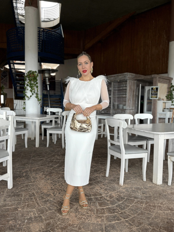 Vestido de fiesta midi con detalle de pluma en los hombros blanco Vestido de fiesta midi con detalle de pluma en los hombros blanco