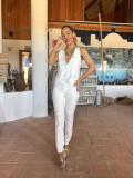 Chaleco tipo sastre en color blanco ideal para aportar elegancia Chaleco tipo sastre en color blanco ideal para aportar elegancia