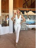 Chaleco tipo sastre en color blanco ideal para aportar elegancia Chaleco tipo sastre en color blanco ideal para aportar elegancia