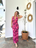 Vestido midi con estampado floral atado al cuello, ideal para un event Vestido midi con estampado floral atado al cuello, ideal para un event