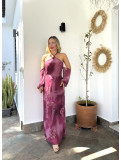 Vestido largo de gasa estampado con mangas caídas. Vestido largo de gasa estampado con mangas caídas.