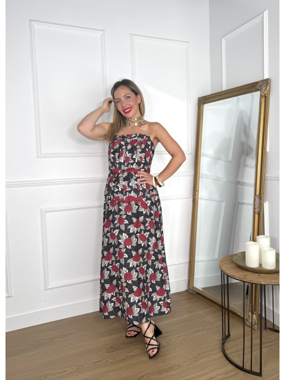 Conjunto estampado de dos piezas formado por top y falda midi.
