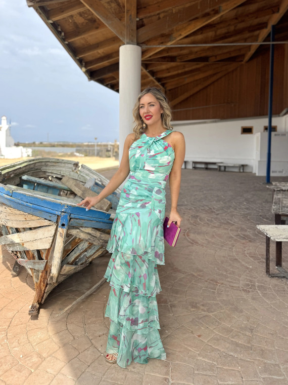 Vestido de gasa largo con estampado de colores . Vestido de gasa largo con estampado de colores .