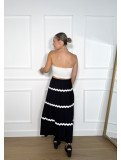 Falda midi de vuelo adornada con tira de ondulina, ideal para tus look Falda midi de vuelo adornada con tira de ondulina, ideal para tus look