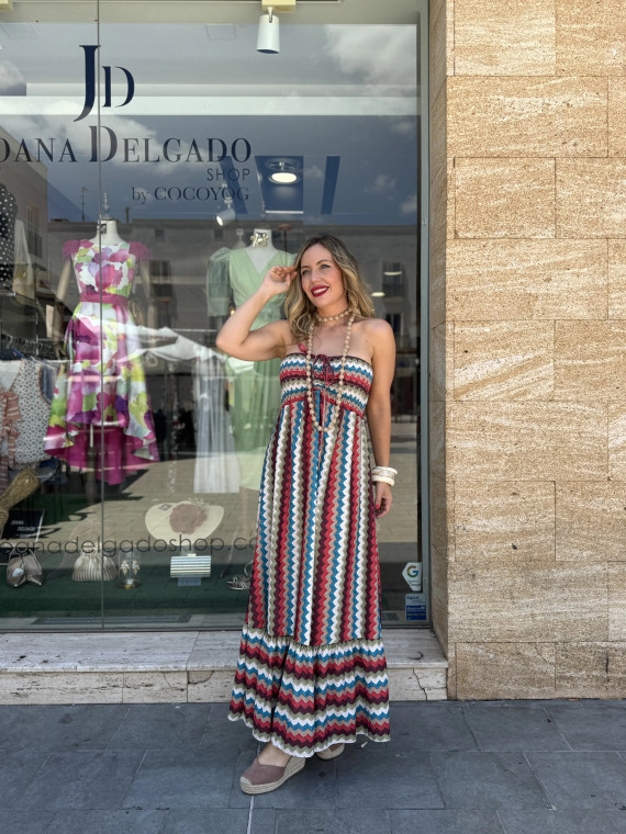 Vestido de palabra de honor largo de colores  ideal para un look de ve