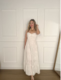 Vestido blanco perforado de largo midi, ideal para tus looks de verano Vestido blanco perforado de largo midi, ideal para tus looks de verano