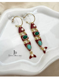 Pendiente de argolla con pez colgante, color rojo con adorno de piedra